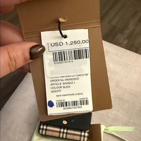 Burberry Crossbody Bag - Picture 7 of 8